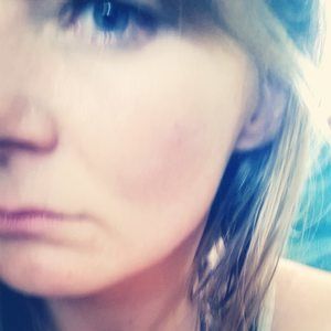 Meet your Posher, Alicia